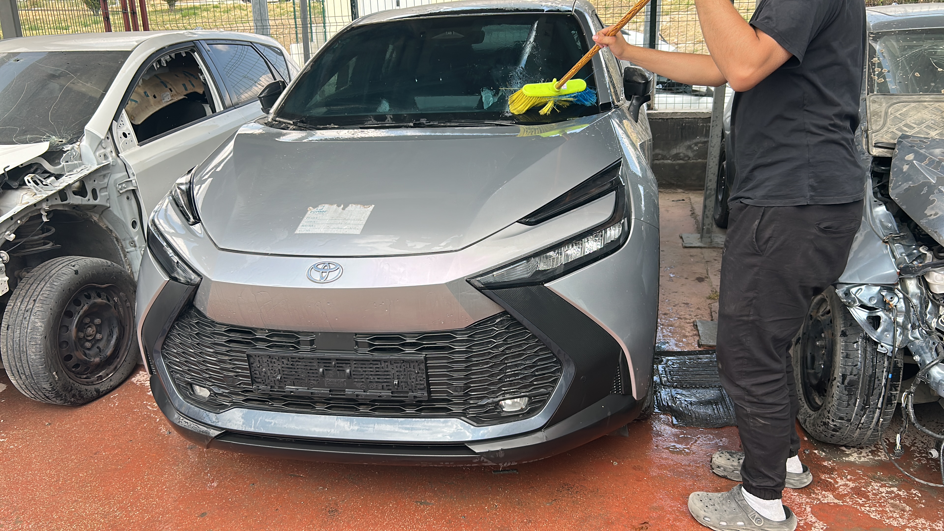 TOYOTA C-HR KOMPLE ÖN 